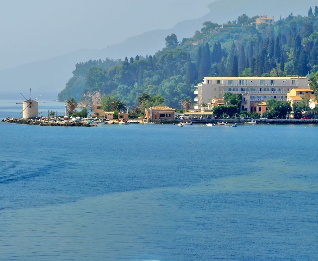 เมเยอร์ มอน เรปอส พาเลซ - สำหรับผู้ใหญ่เท่านั้น Hotel Corfu  ภายนอก รูปภาพ